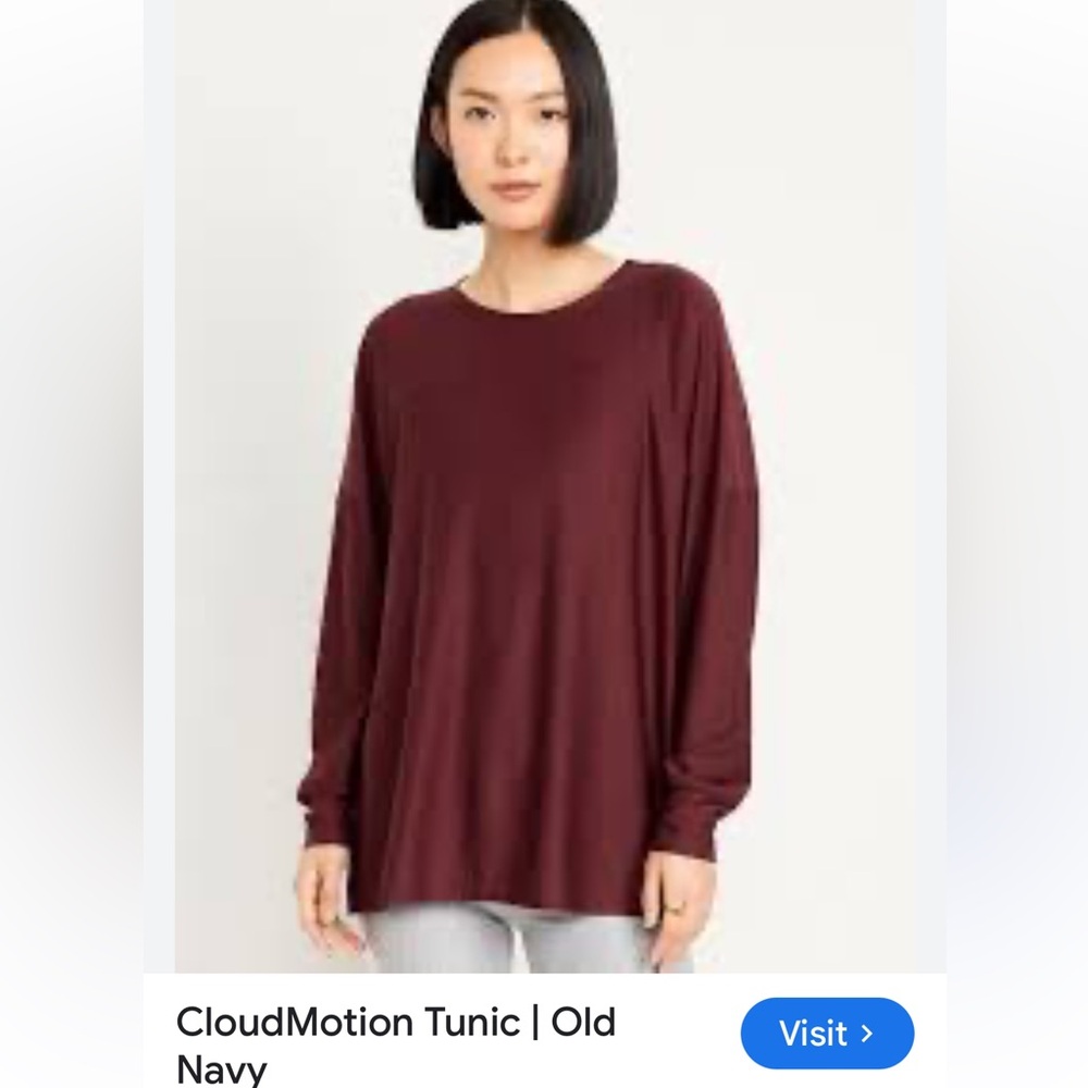 Old Navy Active Cloudmotion tunic‎ in burgundy-- NWT- 29.99 retail